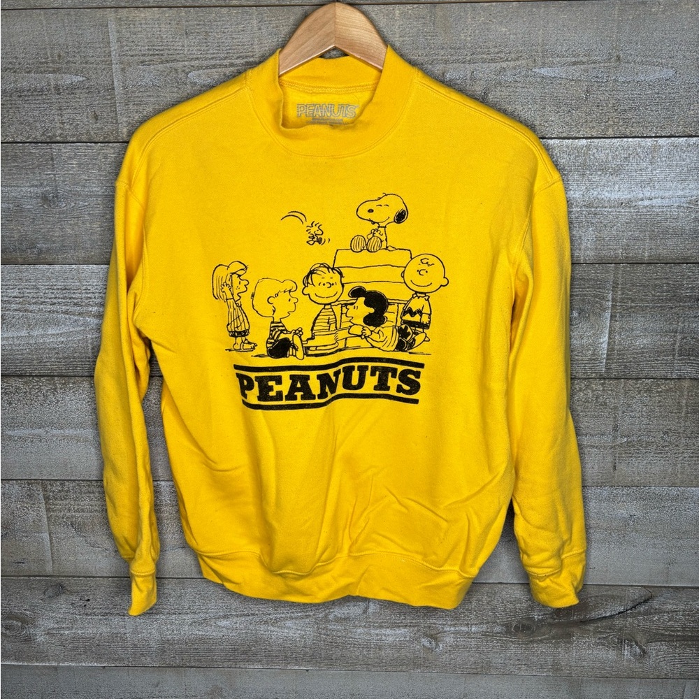 Peanuts yellow crewneck fleece XS